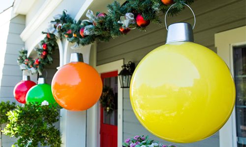 How To Decorate Your Gardens In Christmas With Tanya Memme