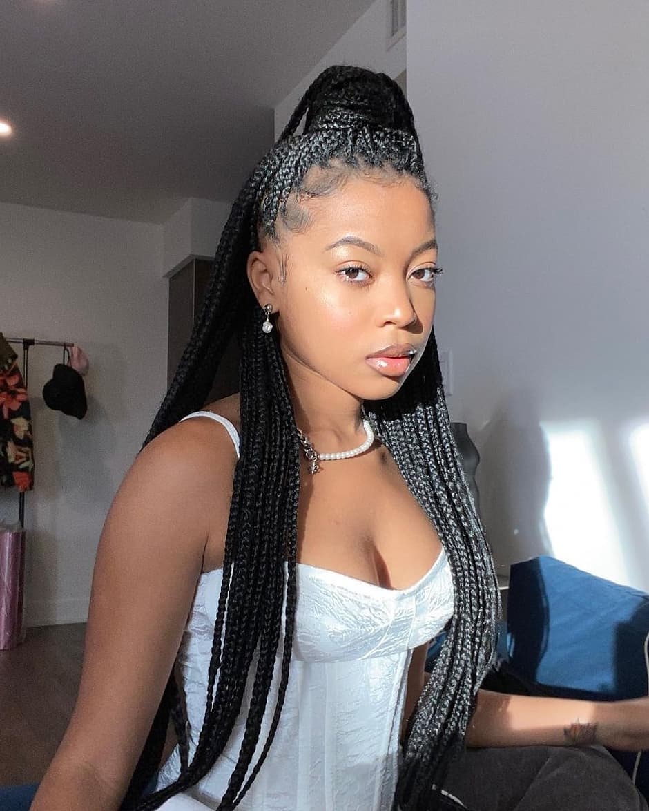 42 Ghana Hair Braids that Can Form Any Shape 15 142341841 4126410610721871 8709500816331886518 n
