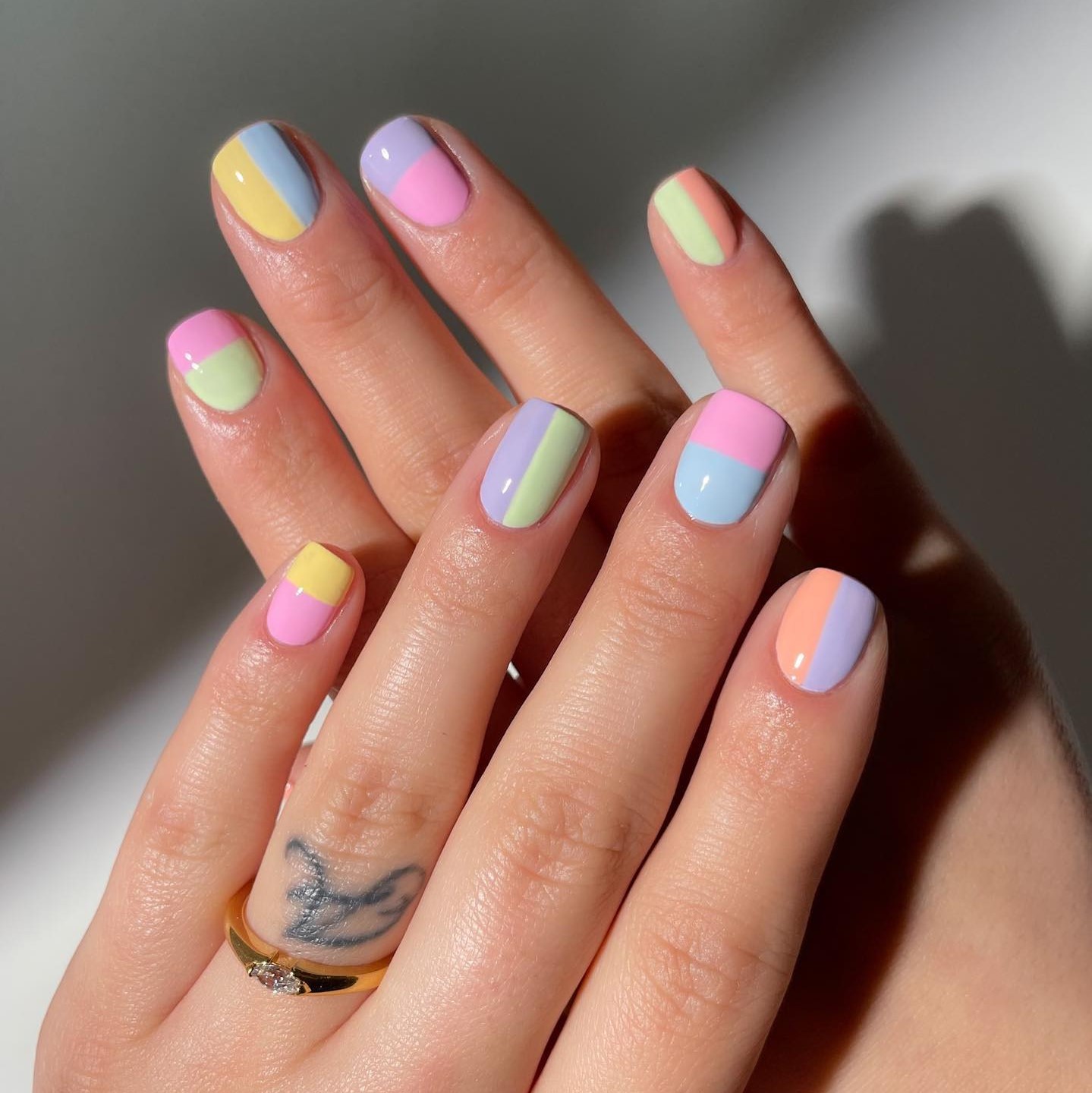 30 Simple Yet Stunning Nail Ideas to DIY - exploretheworls.com