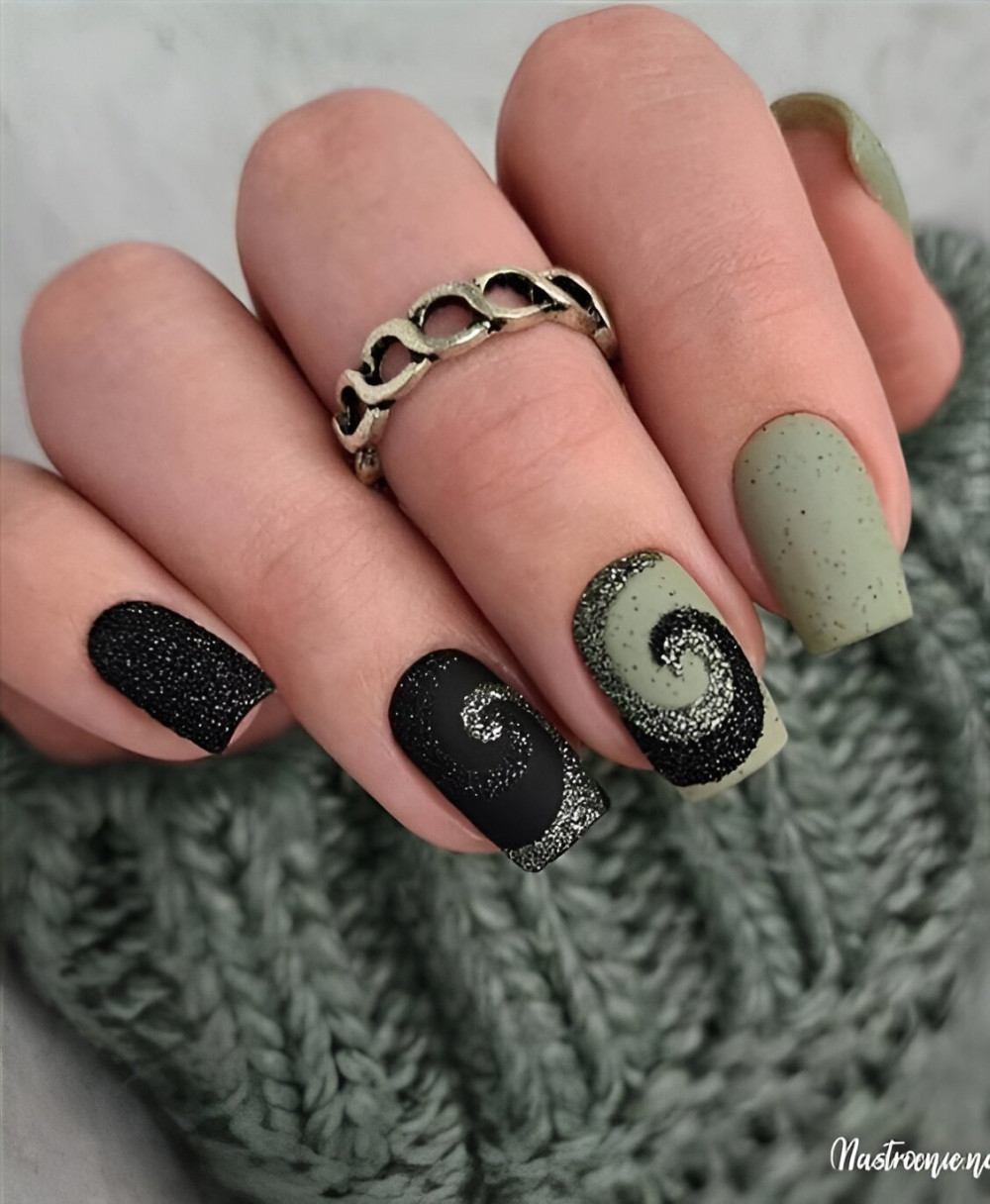 Short and Sweet: 30 Charming Square Nail Designs That Will Steal Your Heart. - COOT