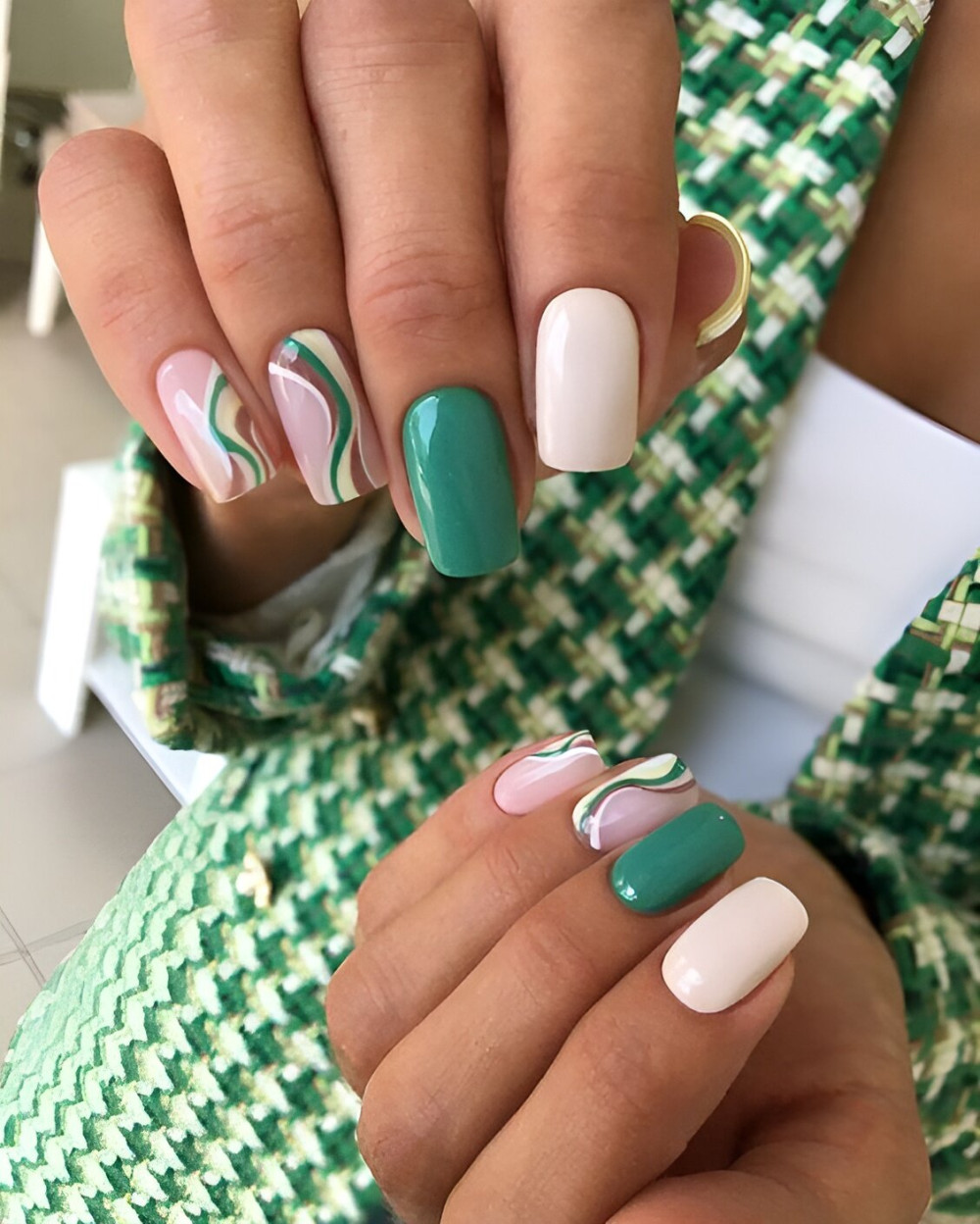 Short and Sweet: 30 Charming Square Nail Designs That Will Steal Your Heart. - COOT