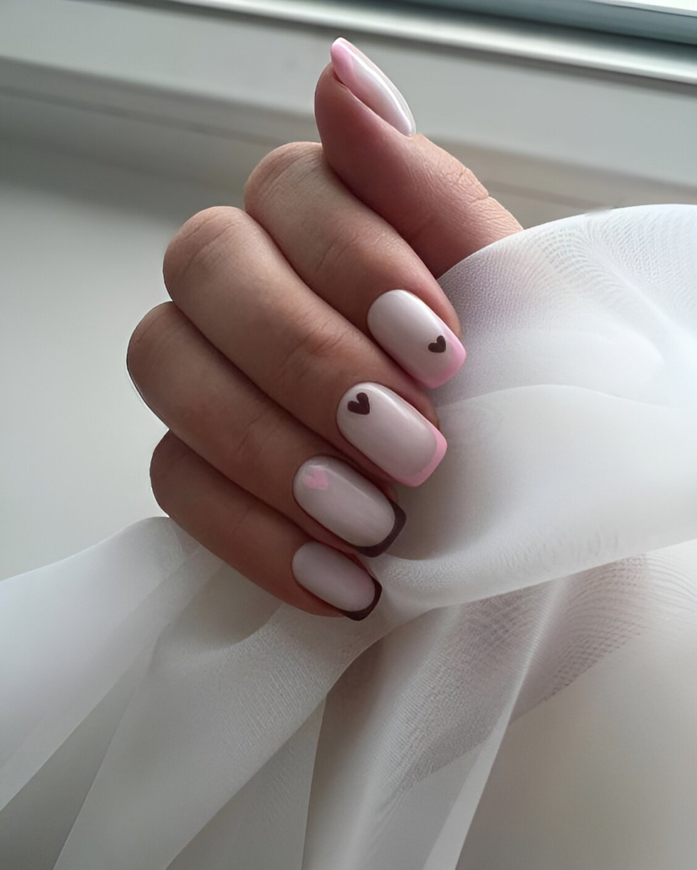 Short and Sweet: 30 Charming Square Nail Designs That Will Steal Your Heart. - COOT
