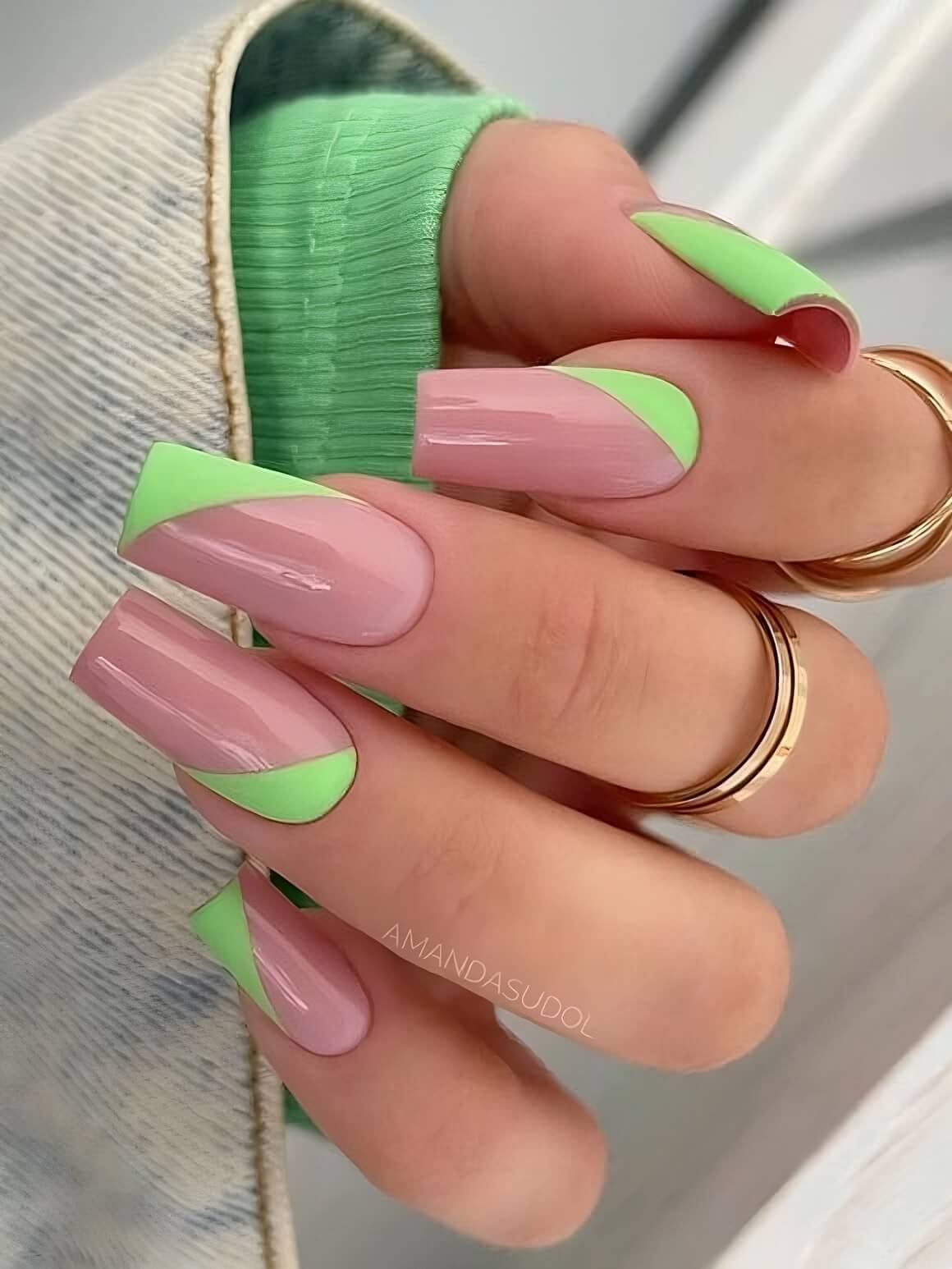 "30 30 St. Patrick’s Day Nail Ideas That Will Bring You A Jolly Holiday - 241