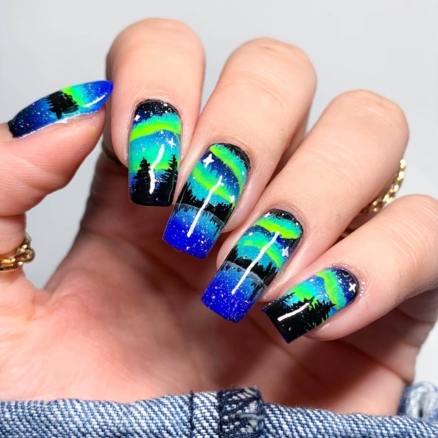 "30 30 Incredibly Breathtaking Galaxy Nails That Take Your Manicure Up A Notch - 209