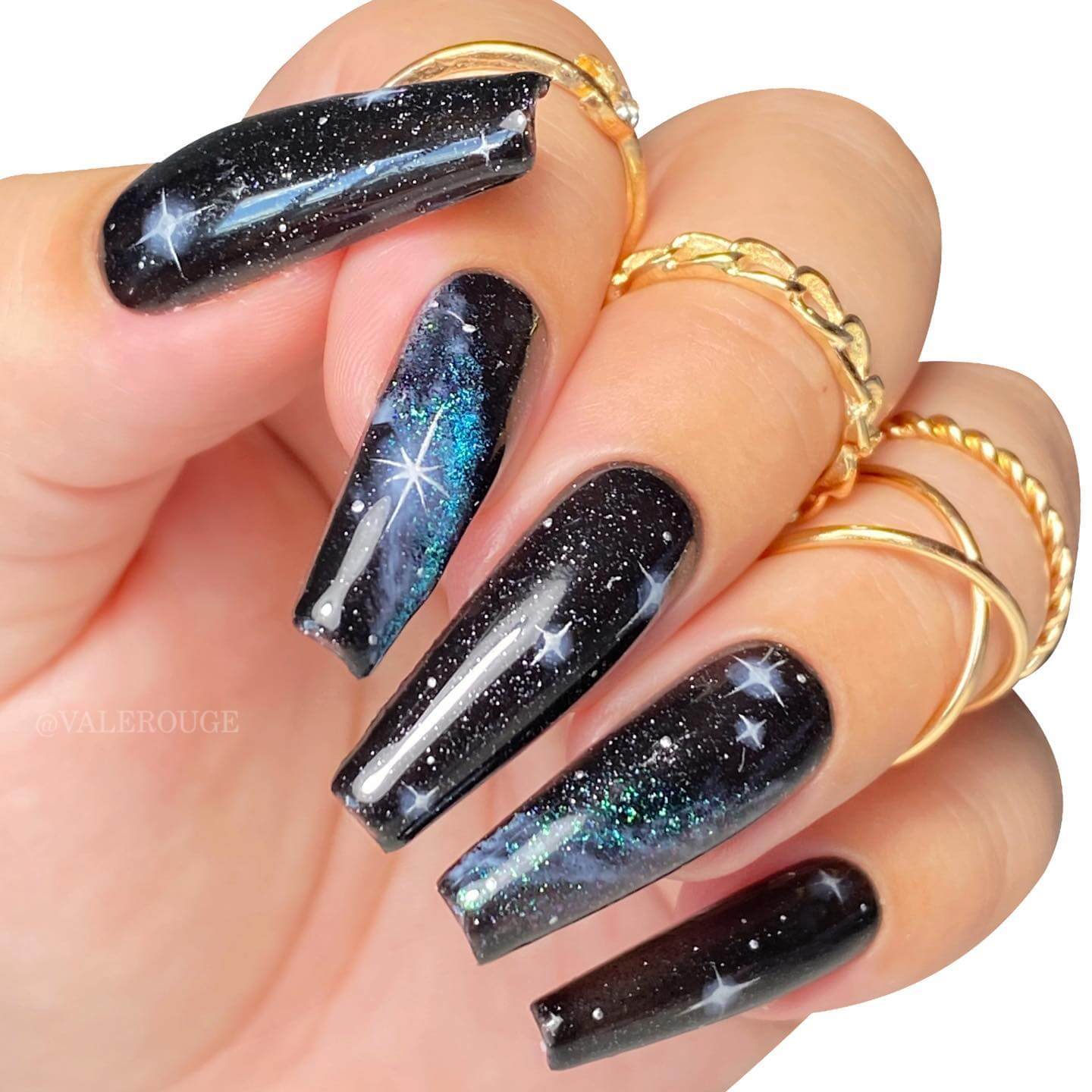 "30 30 Incredibly Breathtaking Galaxy Nails That Take Your Manicure Up A Notch - 233