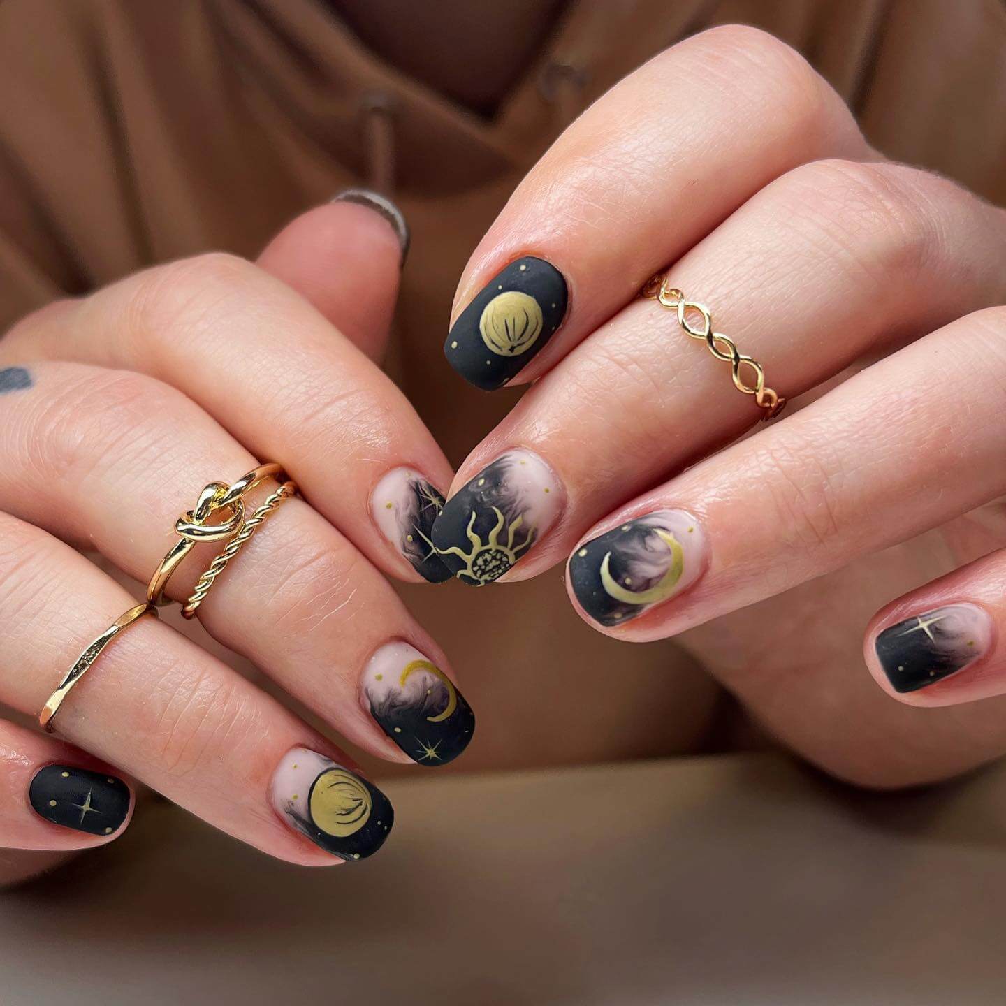 "30 30 Incredibly Breathtaking Galaxy Nails That Take Your Manicure Up A Notch - 205